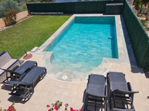 Elegant Villa in Benicarló with Private Pool